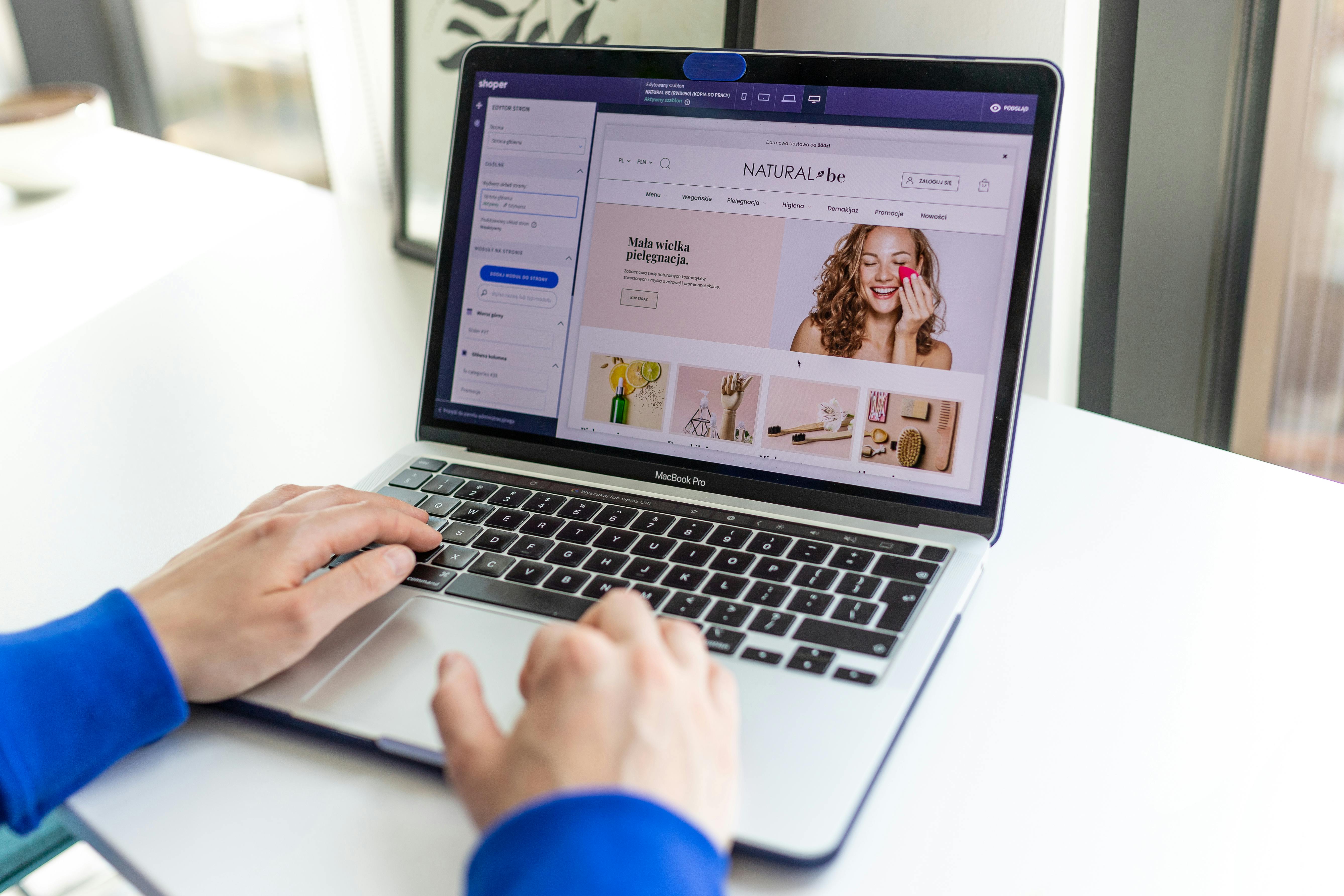Website UI/UX Design